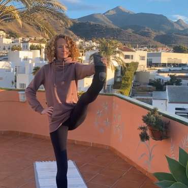 Spring 2024 Yoga & Intuitive Art Retreat